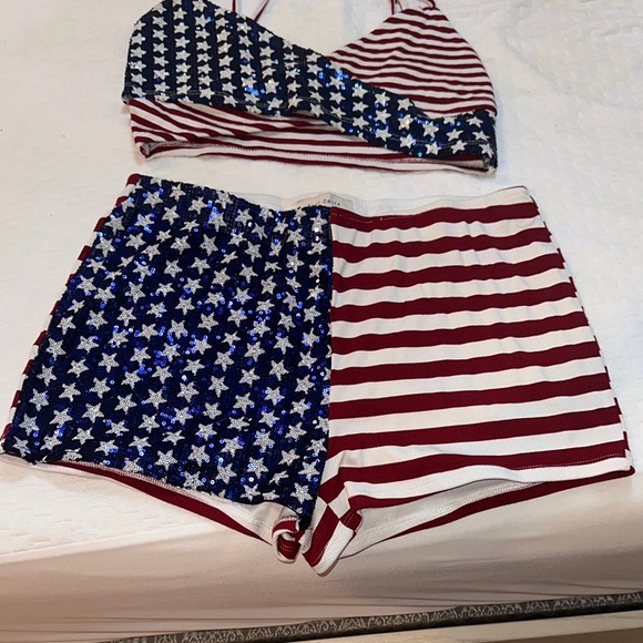 Patriotic Star and Stripe Two-Piece Set - Picture 3 of 8